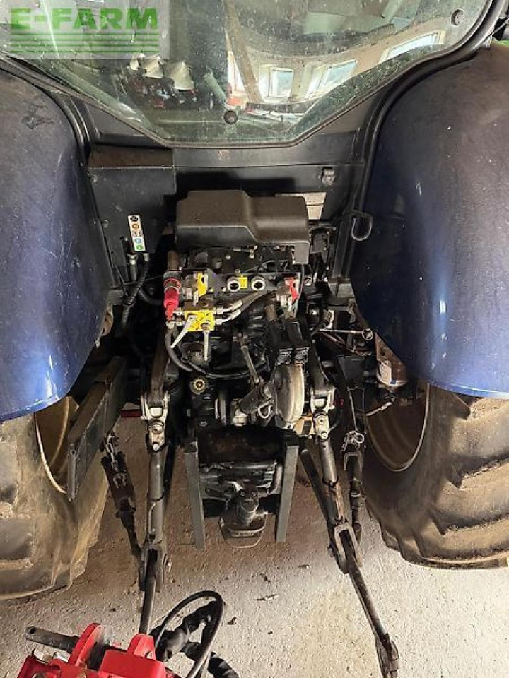 New Holland t7.185 rc - Tracteur agricole: photos 5 New Holland t7.185 rc - Tracteur agricole: photos 5