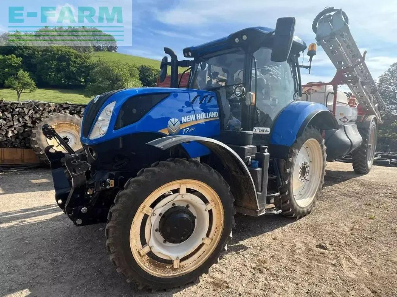 New Holland t7.210 - Tracteur agricole: photos 2 New Holland t7.210 - Tracteur agricole: photos 2
