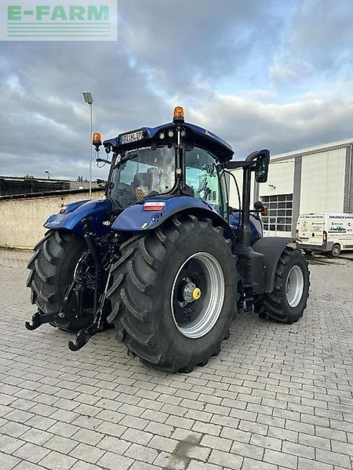 New Holland t7.270 - Tracteur agricole: photos 5 New Holland t7.270 - Tracteur agricole: photos 5