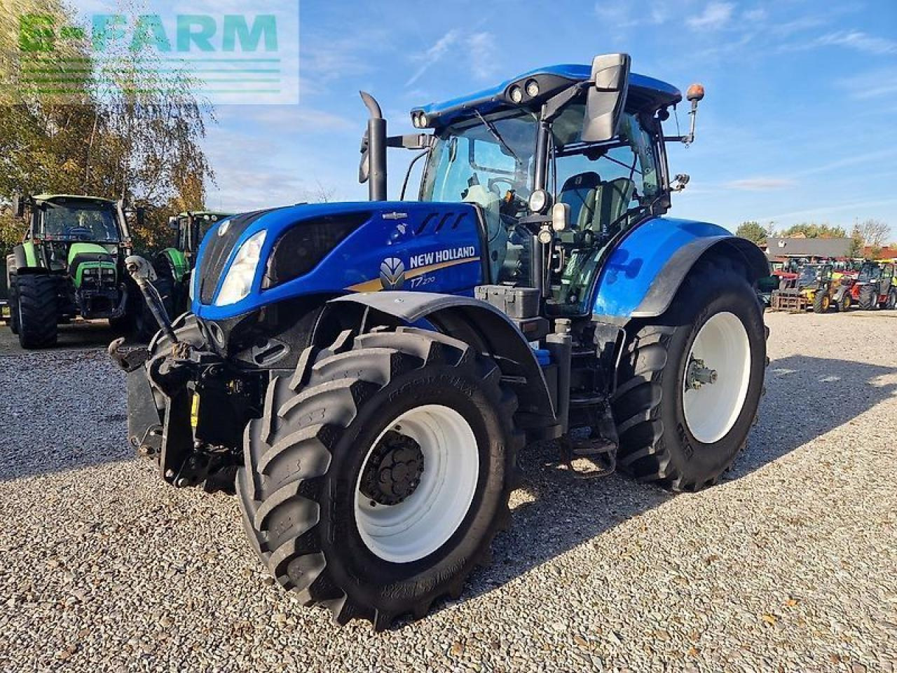 New Holland t7.270 autocommand - Tracteur agricole: photos 2 New Holland t7.270 autocommand - Tracteur agricole: photos 2