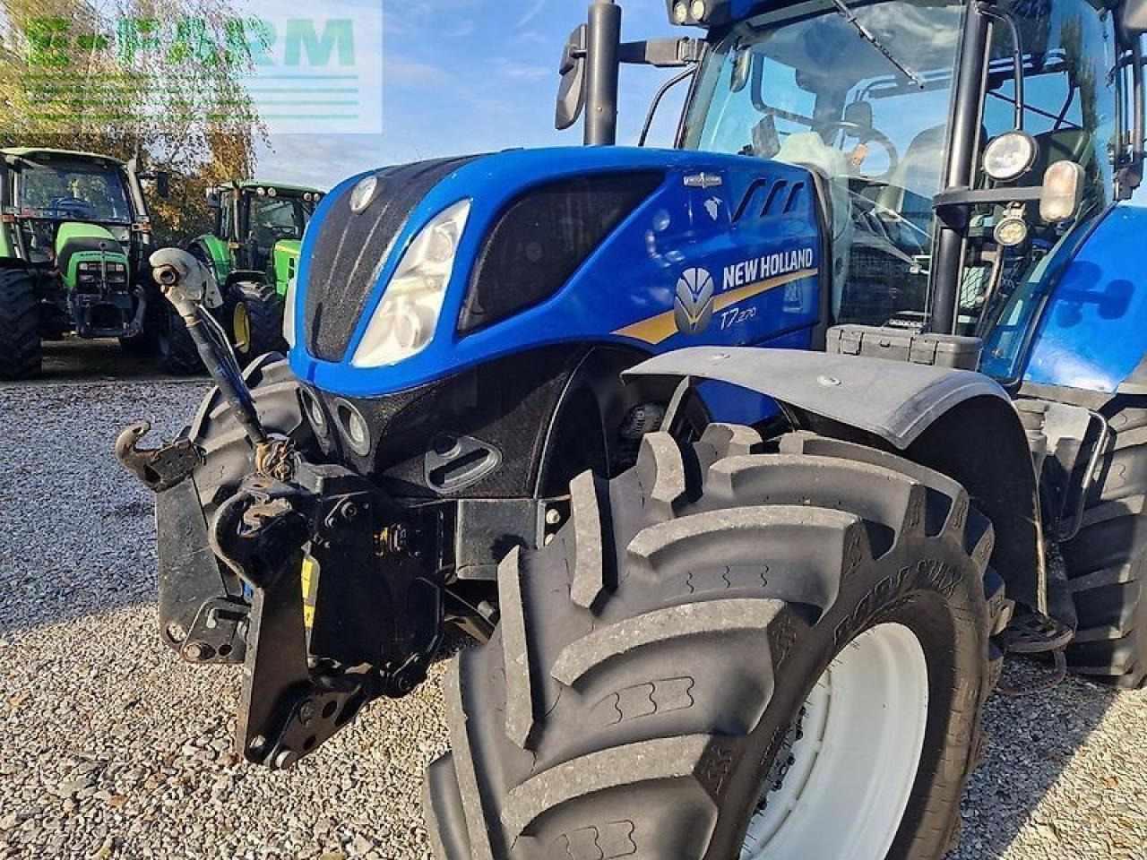 New Holland t7.270 autocommand - Tracteur agricole: photos 3 New Holland t7.270 autocommand - Tracteur agricole: photos 3