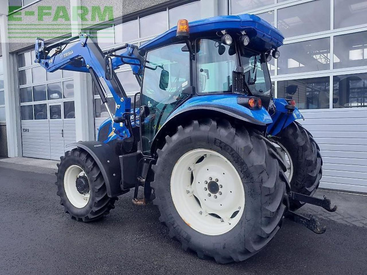 New Holland td5.95 - Tracteur agricole: photos 2 New Holland td5.95 - Tracteur agricole: photos 2