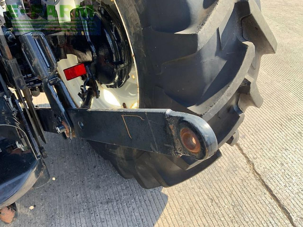 Tracteur agricole New Holland td80d tractor (st23818) D: photos 17 Tracteur agricole New Holland td80d tractor (st23818) D: photos 17