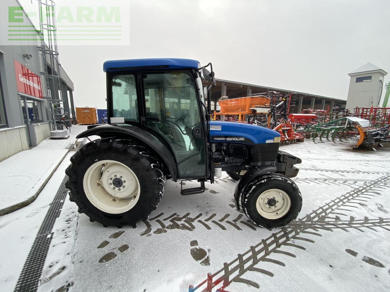 New Holland tn-d 55 D - Tracteur agricole: photos 5 New Holland tn-d 55 D - Tracteur agricole: photos 5