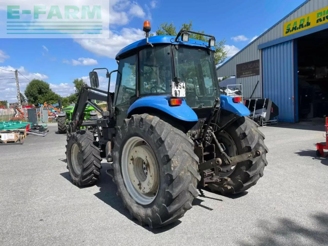 New Holland tracteur agricole td85d new holland D - Tracteur agricole: photos 2 New Holland tracteur agricole td85d new holland D - Tracteur agricole: photos 2