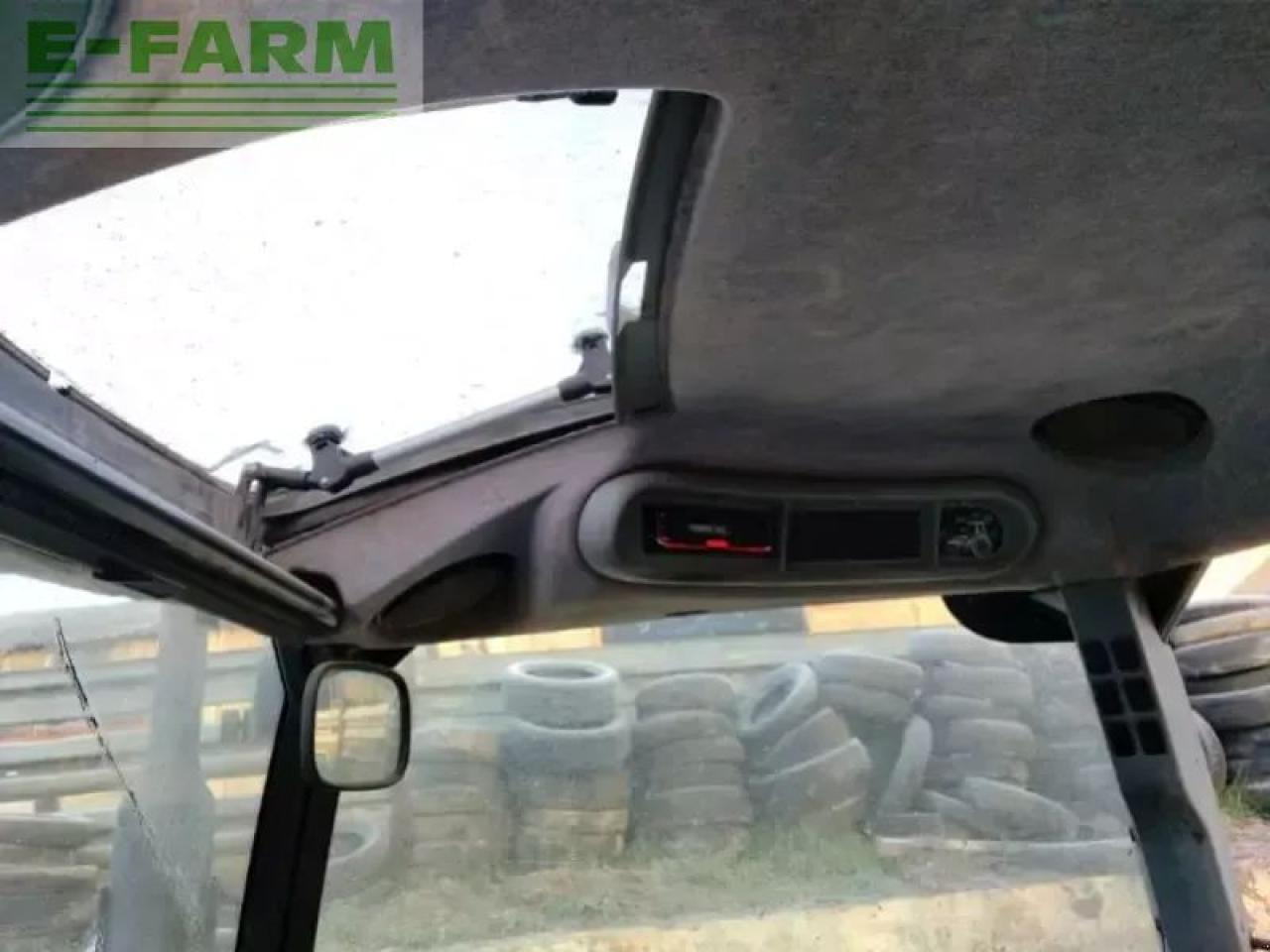 New Holland tsa 125 - Tracteur agricole: photos 5 New Holland tsa 125 - Tracteur agricole: photos 5