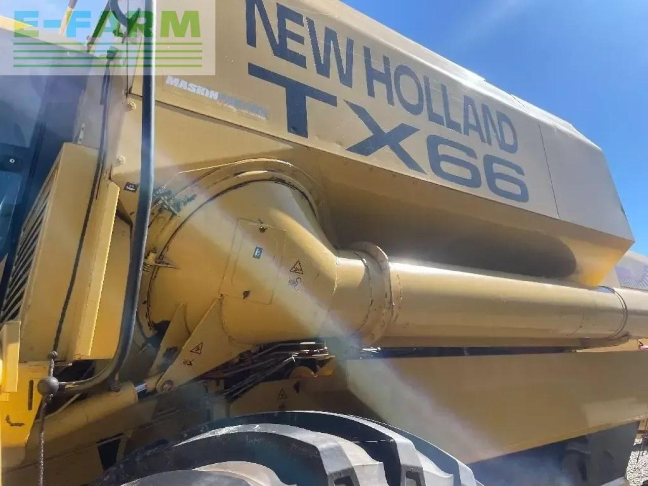 Moissonneuse-batteuse New Holland tx 66: photos 11 Moissonneuse-batteuse New Holland tx 66: photos 11
