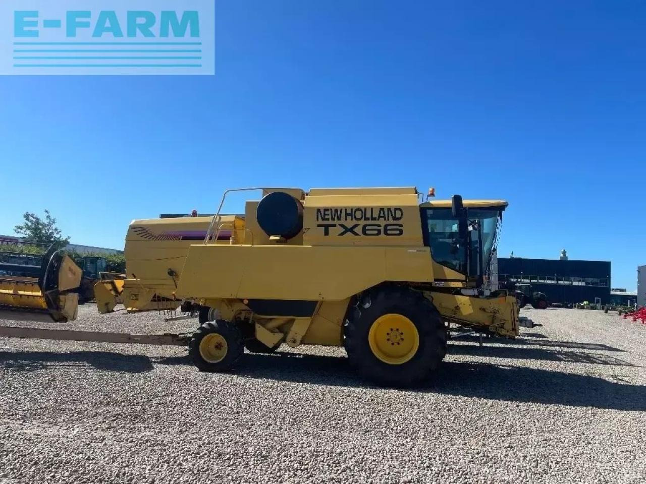 Moissonneuse-batteuse New Holland tx 66: photos 19 Moissonneuse-batteuse New Holland tx 66: photos 19