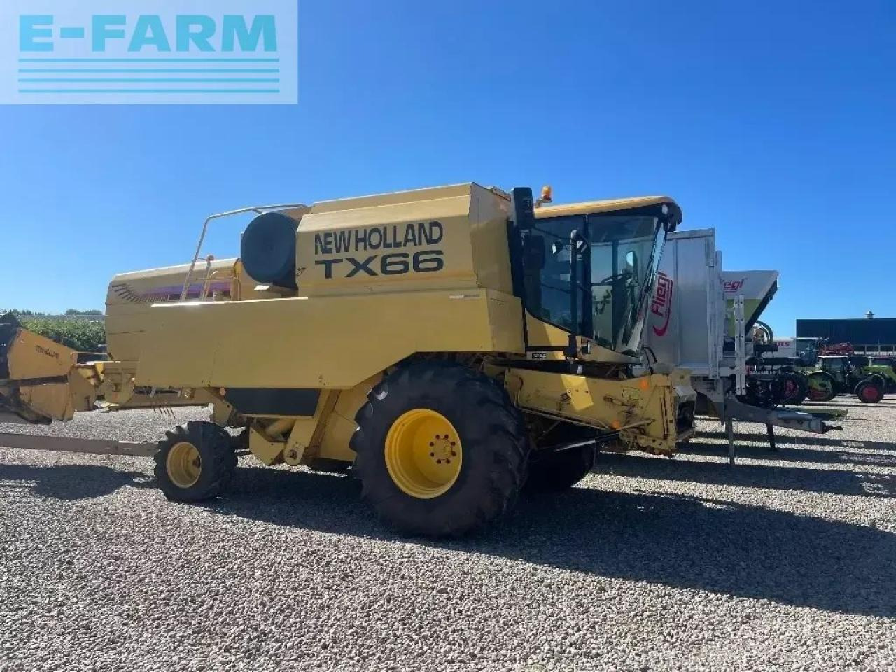 Moissonneuse-batteuse New Holland tx 66: photos 18 Moissonneuse-batteuse New Holland tx 66: photos 18