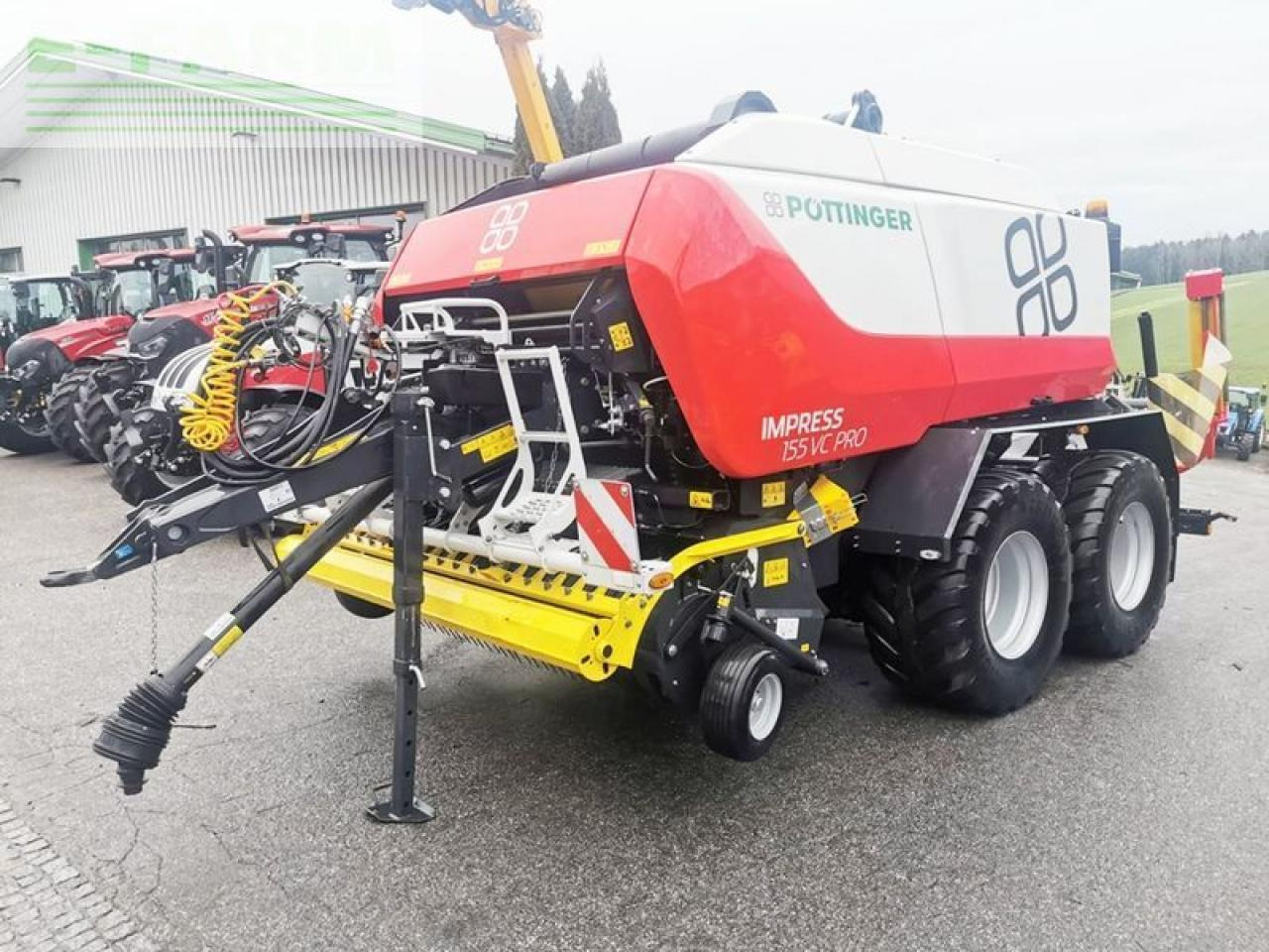 Pöttinger impress 155 vc pro press-wickelkombination - Presse à balles cubiques: photos 1 Pöttinger impress 155 vc pro press-wickelkombination - Presse à balles cubiques: photos 1
