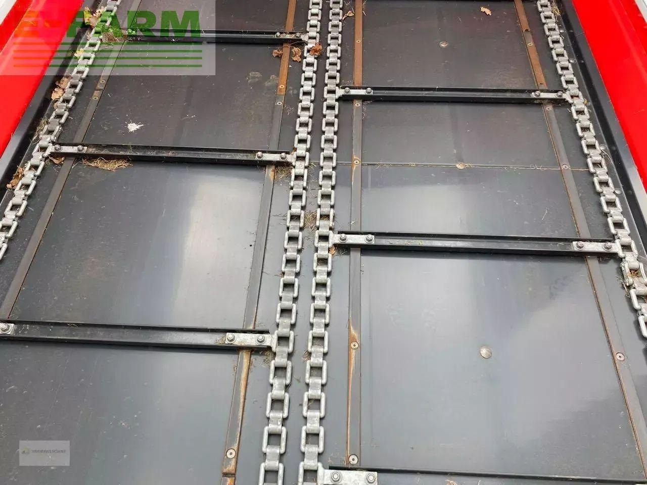 Autochargeuse Pöttinger jumbo 7380 db: photos 14 Autochargeuse Pöttinger jumbo 7380 db: photos 14