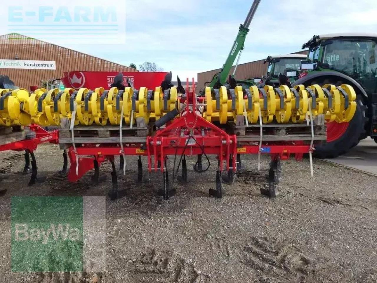 Pöttinger synkro 4030 k nova - Bineuse: photos 3 Pöttinger synkro 4030 k nova - Bineuse: photos 3