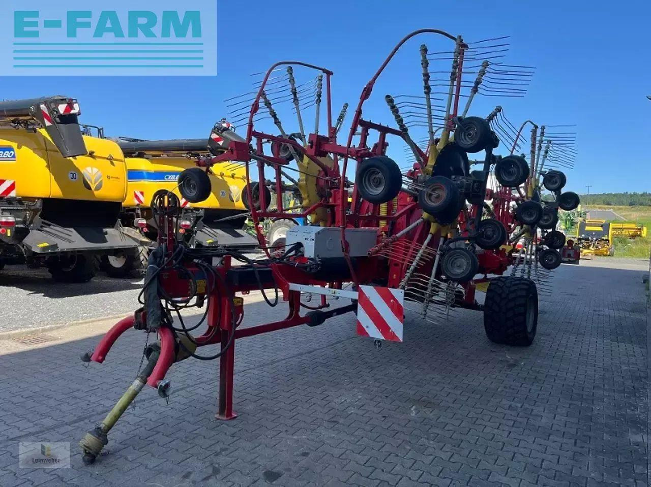 Pöttinger top 1252 c s-line - Faneuse: photos 2 Pöttinger top 1252 c s-line - Faneuse: photos 2