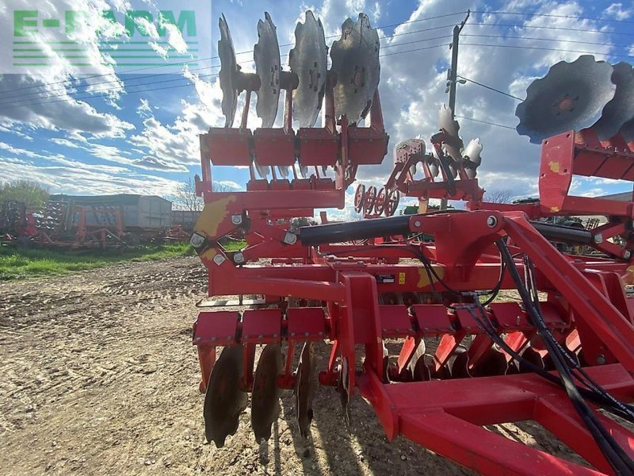 Quivogne diskator 610 - Cover crop: photos 2 Quivogne diskator 610 - Cover crop: photos 2