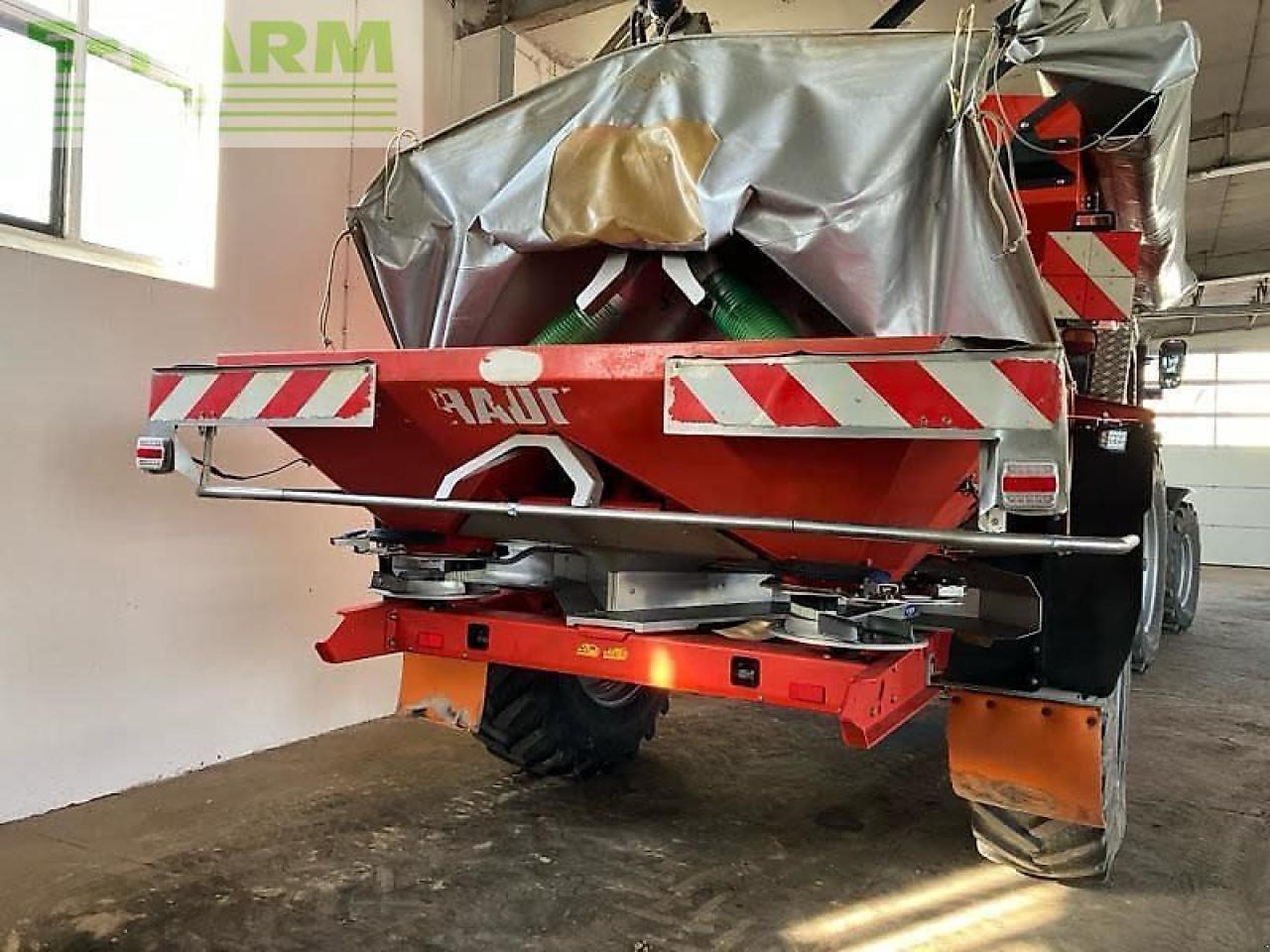 Rauch gebr. tws h7010 + axis ht 50.1 - Distributeur d'engrais: photos 4 Rauch gebr. tws h7010 + axis ht 50.1 - Distributeur d'engrais: photos 4