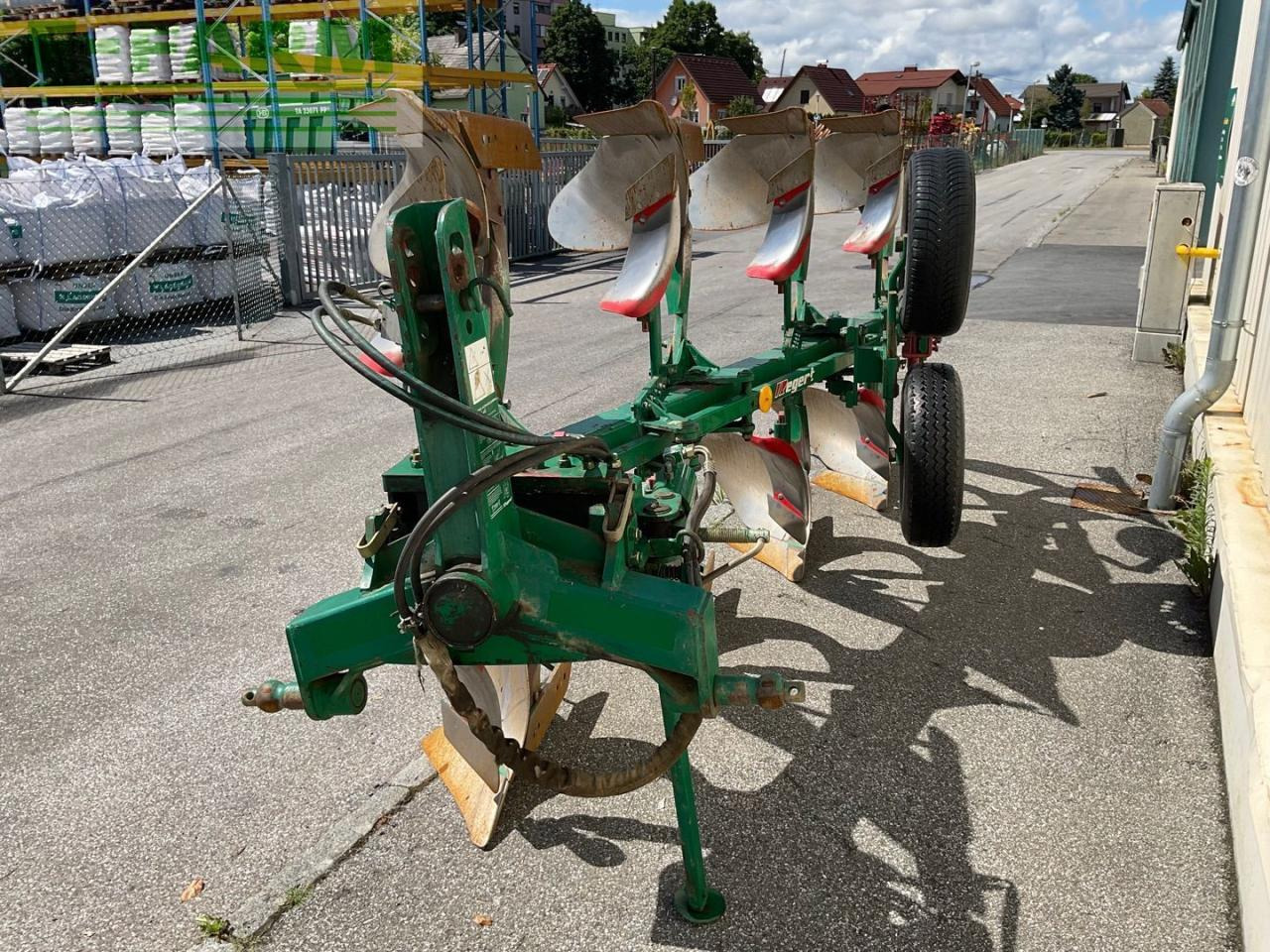 Regent Titan 140 CX - 4sch. - Charrue: photos 3 Regent Titan 140 CX - 4sch. - Charrue: photos 3