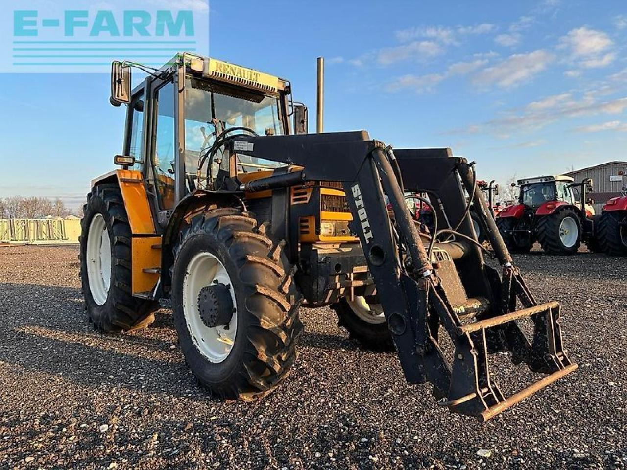 Renault 103.14 (r 7822-a-s) - Tracteur agricole: photos 3 Renault 103.14 (r 7822-a-s) - Tracteur agricole: photos 3