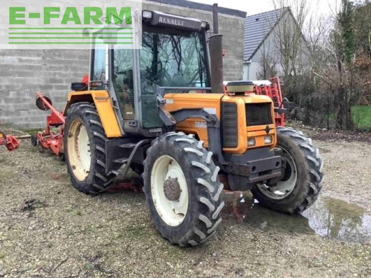Renault 103.54 - Tracteur agricole: photos 2 Renault 103.54 - Tracteur agricole: photos 2