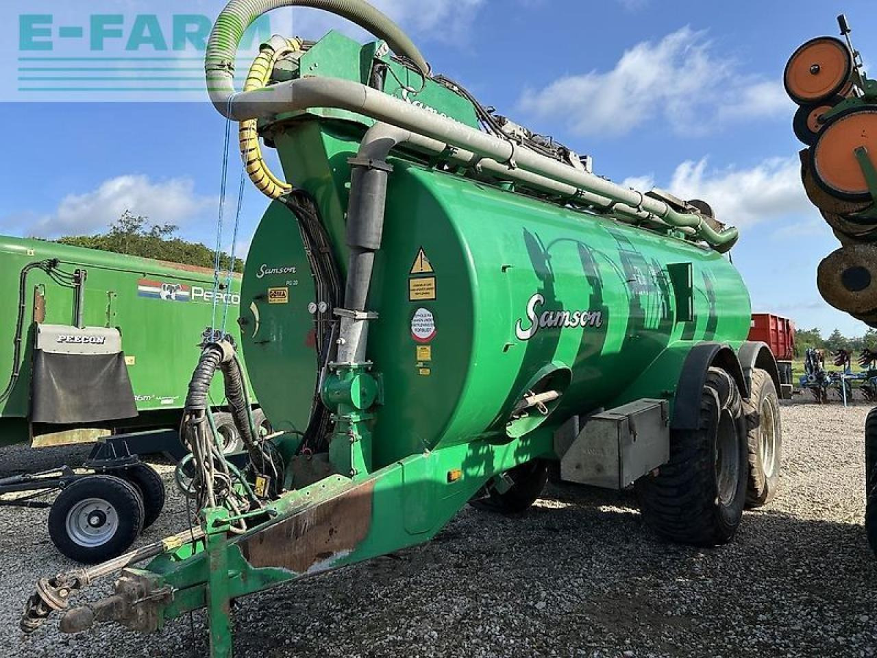 Samson pg 20 - Epandeurs: photos 1 Samson pg 20 - Epandeurs: photos 1