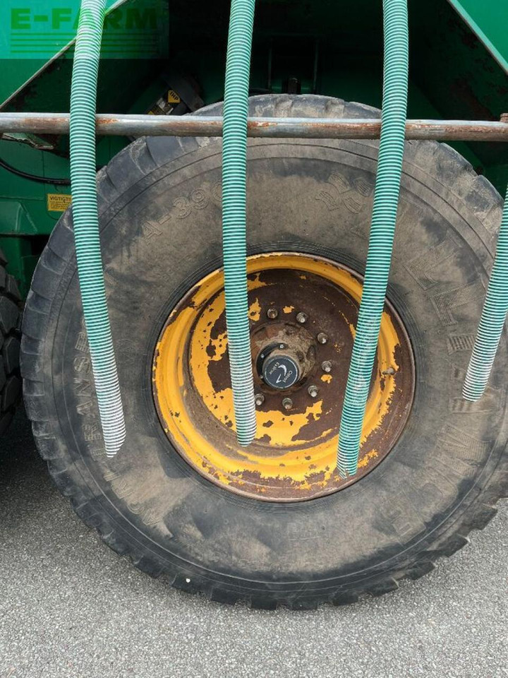 Samson pg 20 - Tonne à lisier: photos 5 Samson pg 20 - Tonne à lisier: photos 5