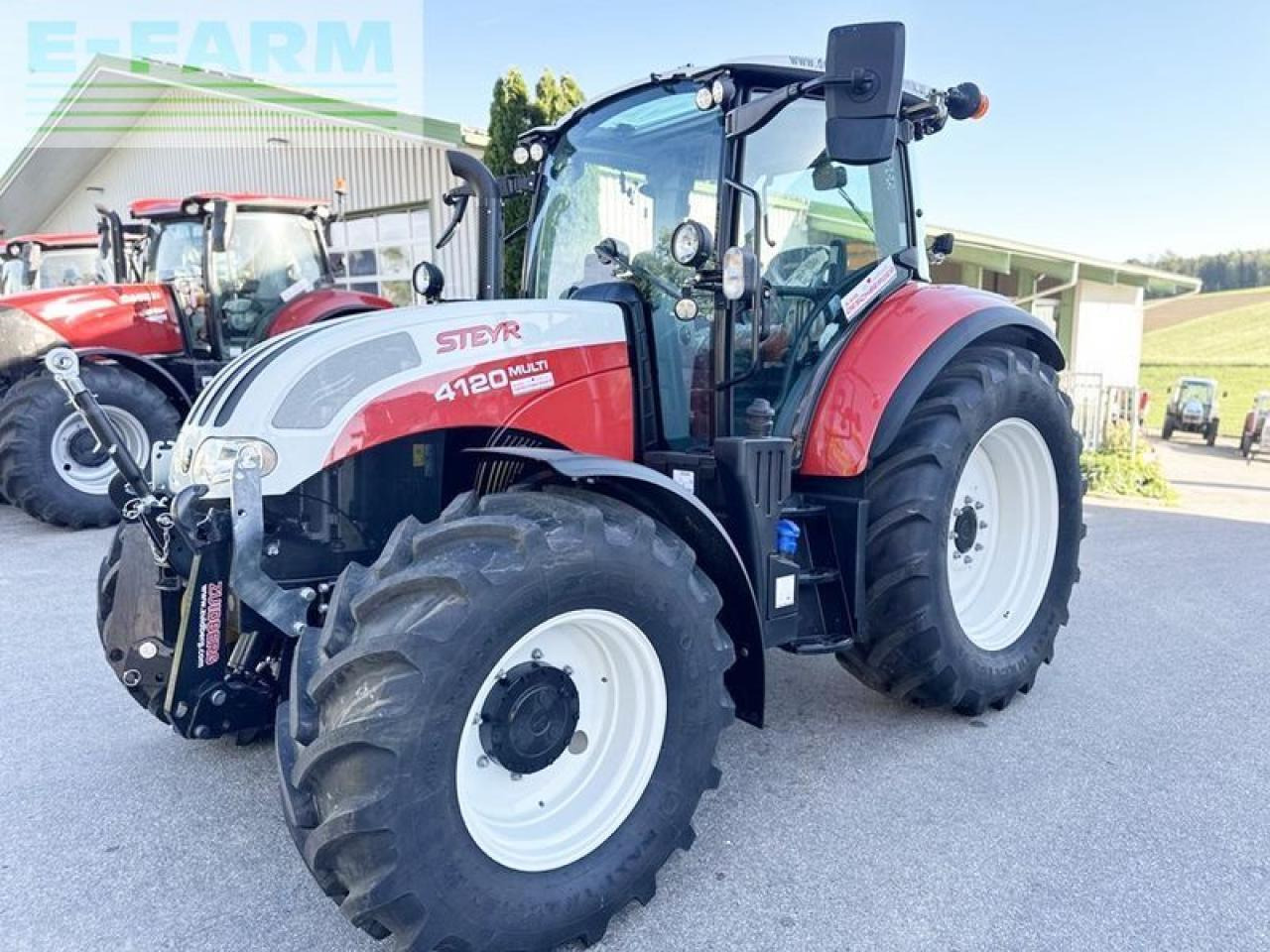 Steyr 4120 multi (stage v) - Tracteur agricole: photos 1 Steyr 4120 multi (stage v) - Tracteur agricole: photos 1