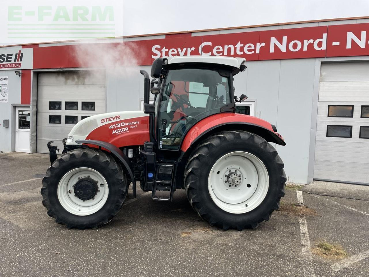 Steyr 4130 profi cvt komfort CVT - Tracteur agricole: photos 2 Steyr 4130 profi cvt komfort CVT - Tracteur agricole: photos 2