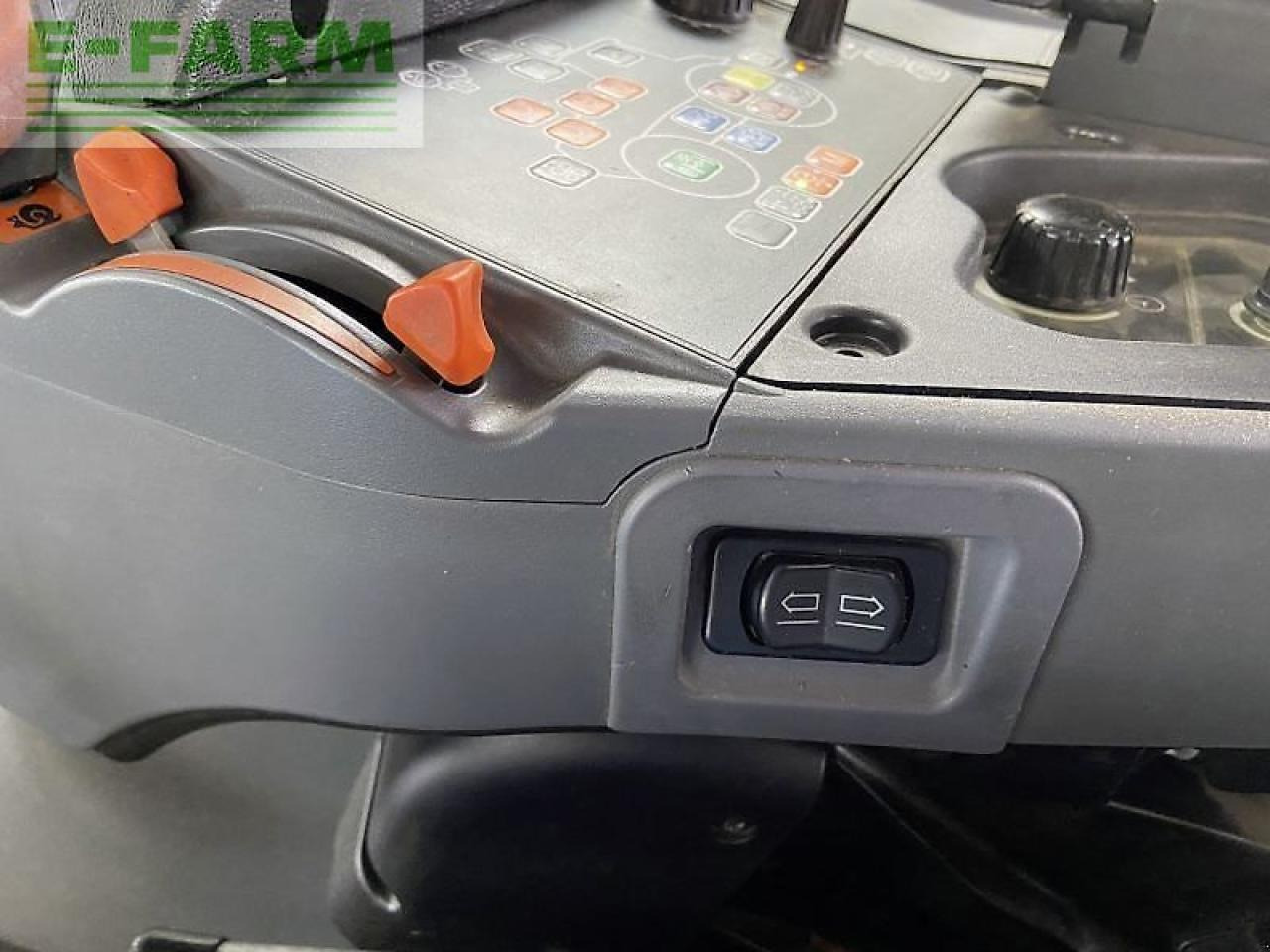 Tracteur agricole Steyr 4145 profi cvt CVT: photos 25