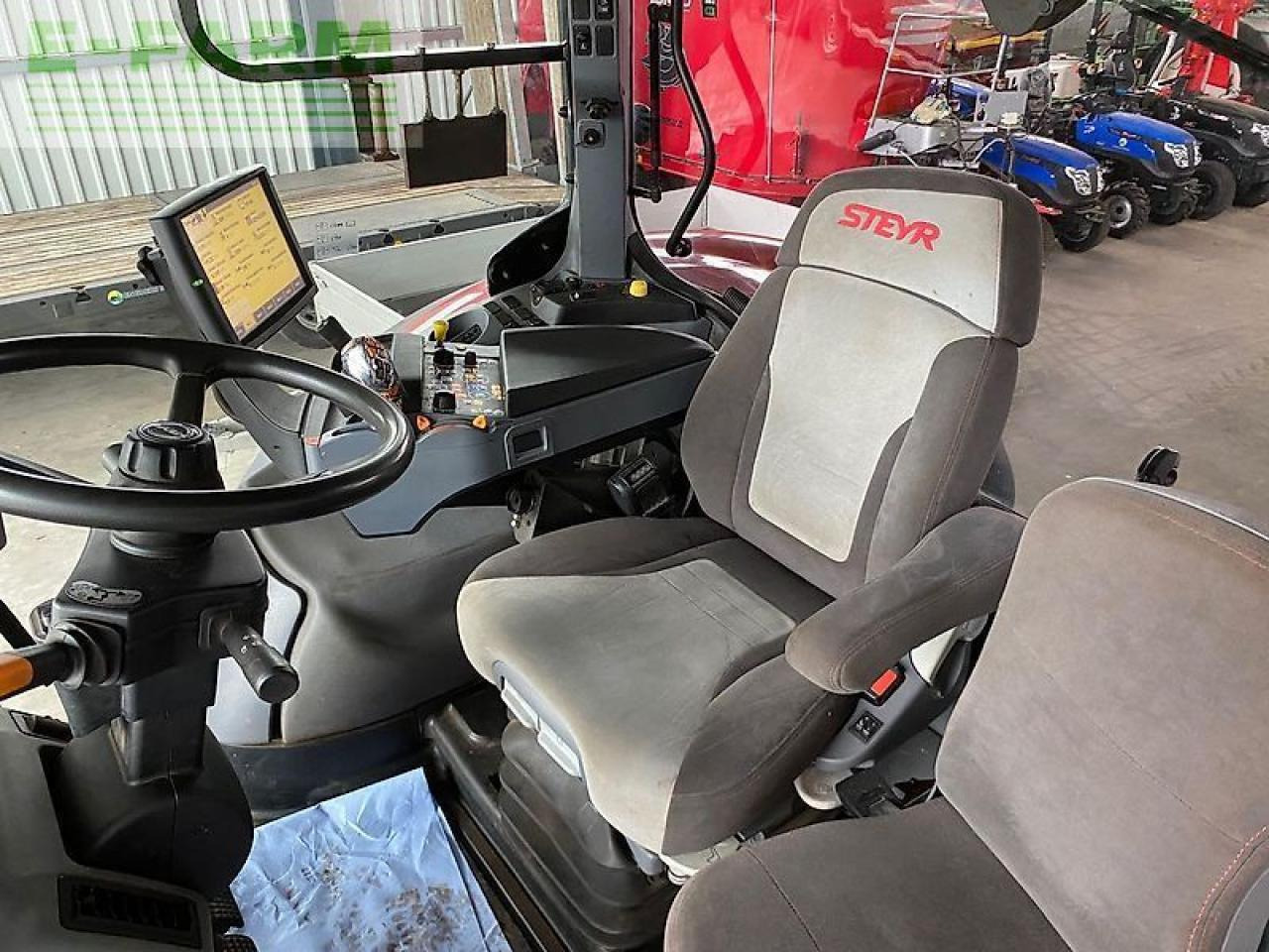 Tracteur agricole Steyr 6300 terrus cvt CVT: photos 13