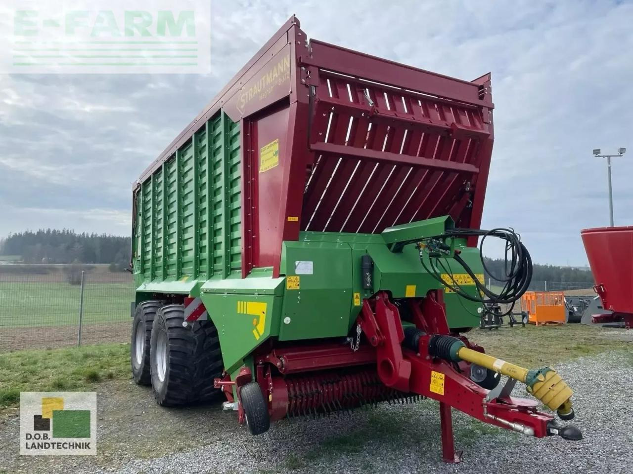 Strautmann magnon cfs 8-370 - Autochargeuse: photos 1 Strautmann magnon cfs 8-370 - Autochargeuse: photos 1