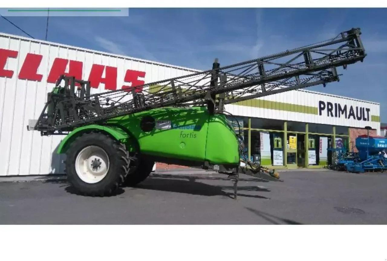 Tecnoma fortis 4300 - Pulvérisateur traîné: photos 3 Tecnoma fortis 4300 - Pulvérisateur traîné: photos 3