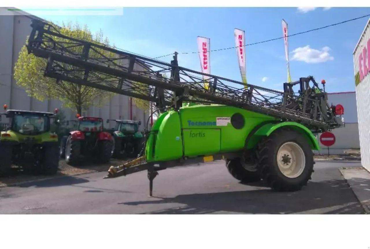 Tecnoma fortis 4300 - Pulvérisateur traîné: photos 1 Tecnoma fortis 4300 - Pulvérisateur traîné: photos 1