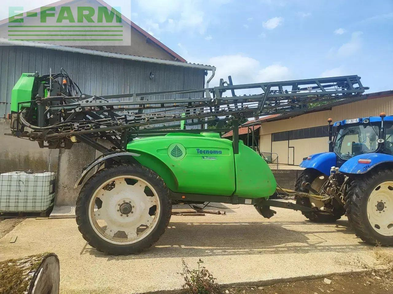 Tecnoma tecnis 3100 - Pulvérisateur traîné: photos 2 Tecnoma tecnis 3100 - Pulvérisateur traîné: photos 2