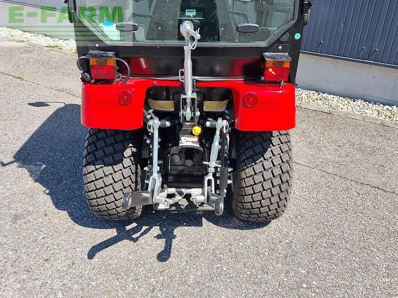 Tym t194 nh - Tracteur agricole: photos 4 Tym t194 nh - Tracteur agricole: photos 4