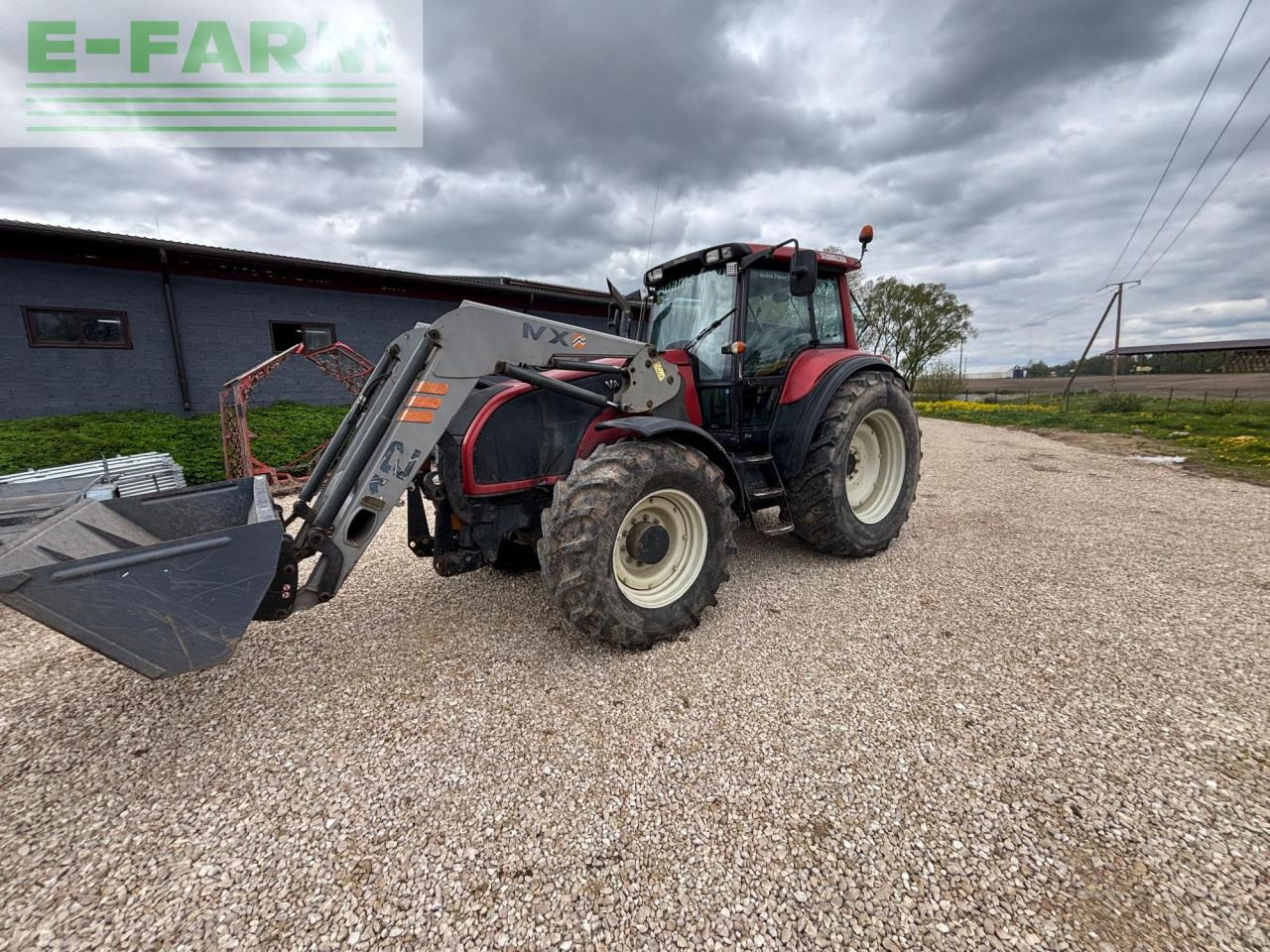 Valtra T130 - Tracteur agricole: photos 3 Valtra T130 - Tracteur agricole: photos 3