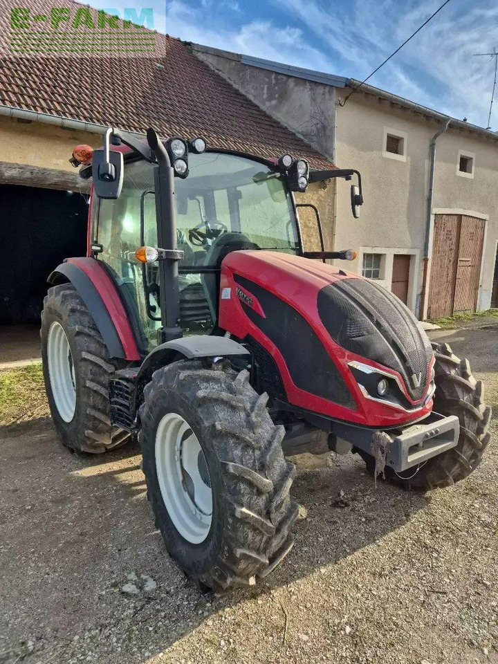 Valtra a85 - Tracteur agricole: photos 1 Valtra a85 - Tracteur agricole: photos 1
