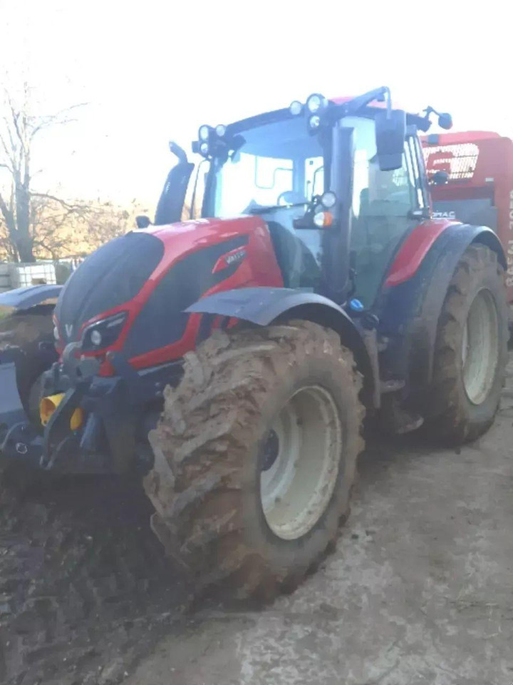 Valtra n 154 direct - Tracteur agricole: photos 1 Valtra n 154 direct - Tracteur agricole: photos 1