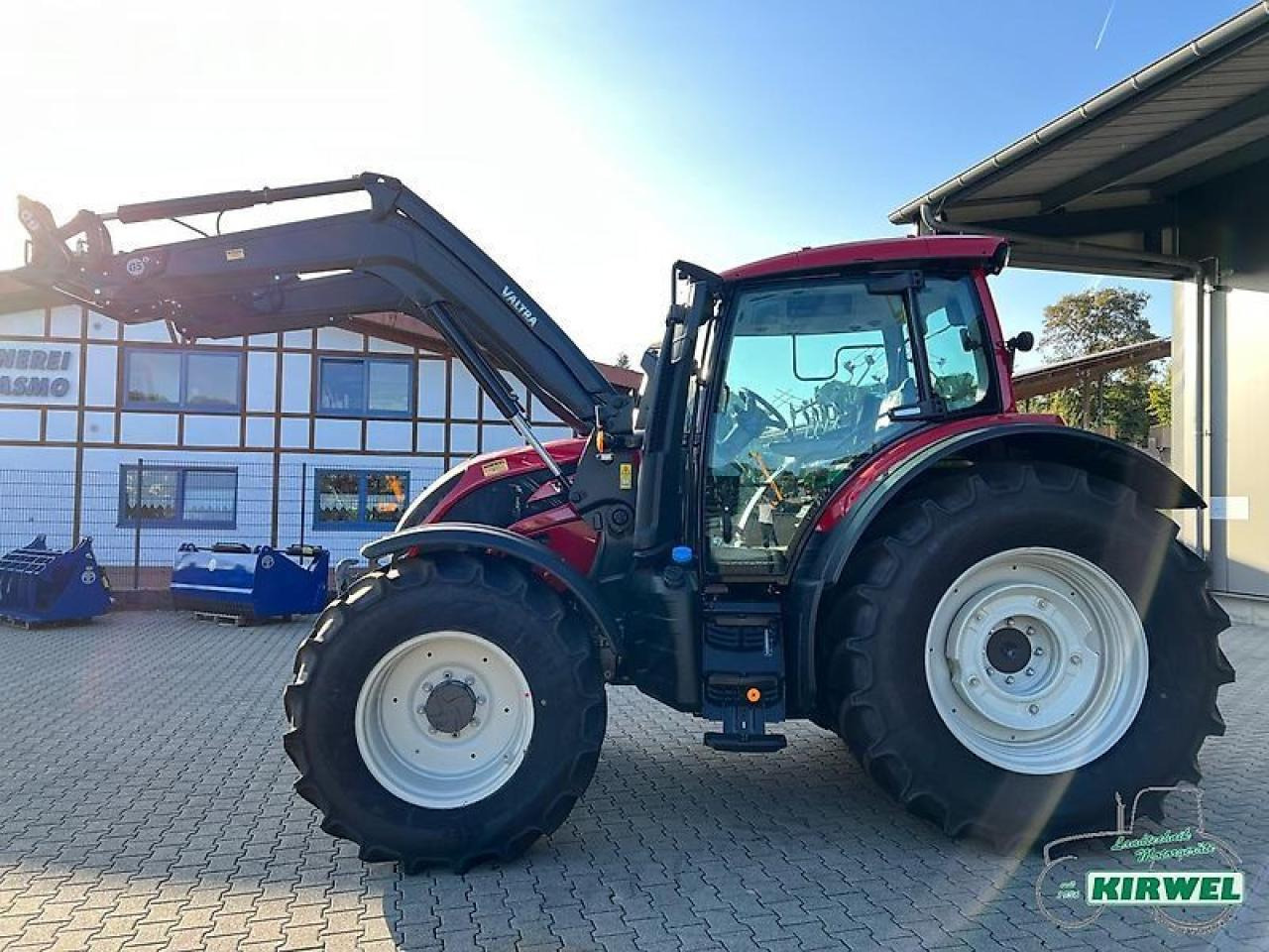 Tracteur agricole Valtra n 155 active Active: photos 8