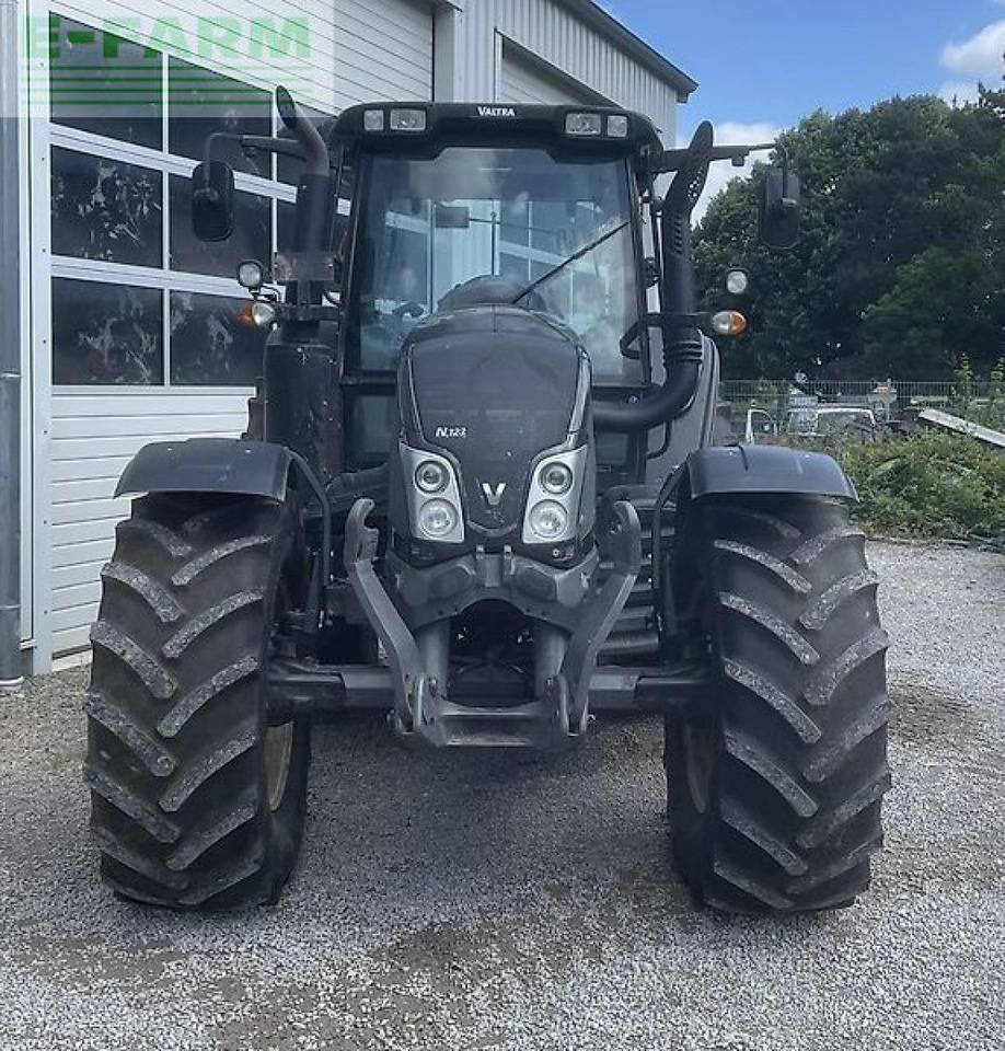 Valtra n123 - Tracteur agricole: photos 2 Valtra n123 - Tracteur agricole: photos 2