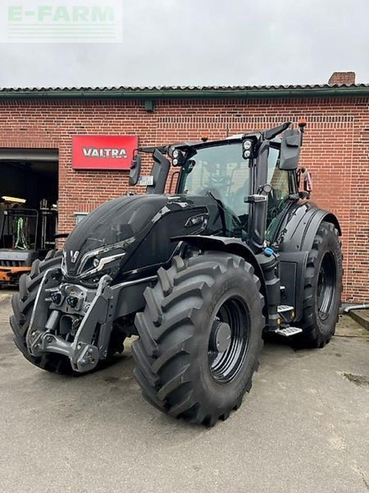 Valtra q265 - Tracteur agricole: photos 1 Valtra q265 - Tracteur agricole: photos 1