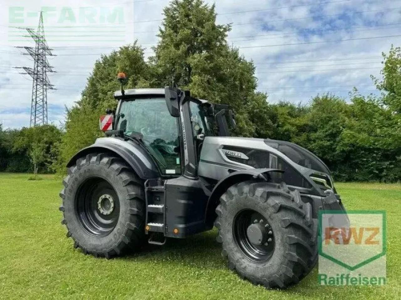 Valtra q305 - Tracteur agricole: photos 5 Valtra q305 - Tracteur agricole: photos 5