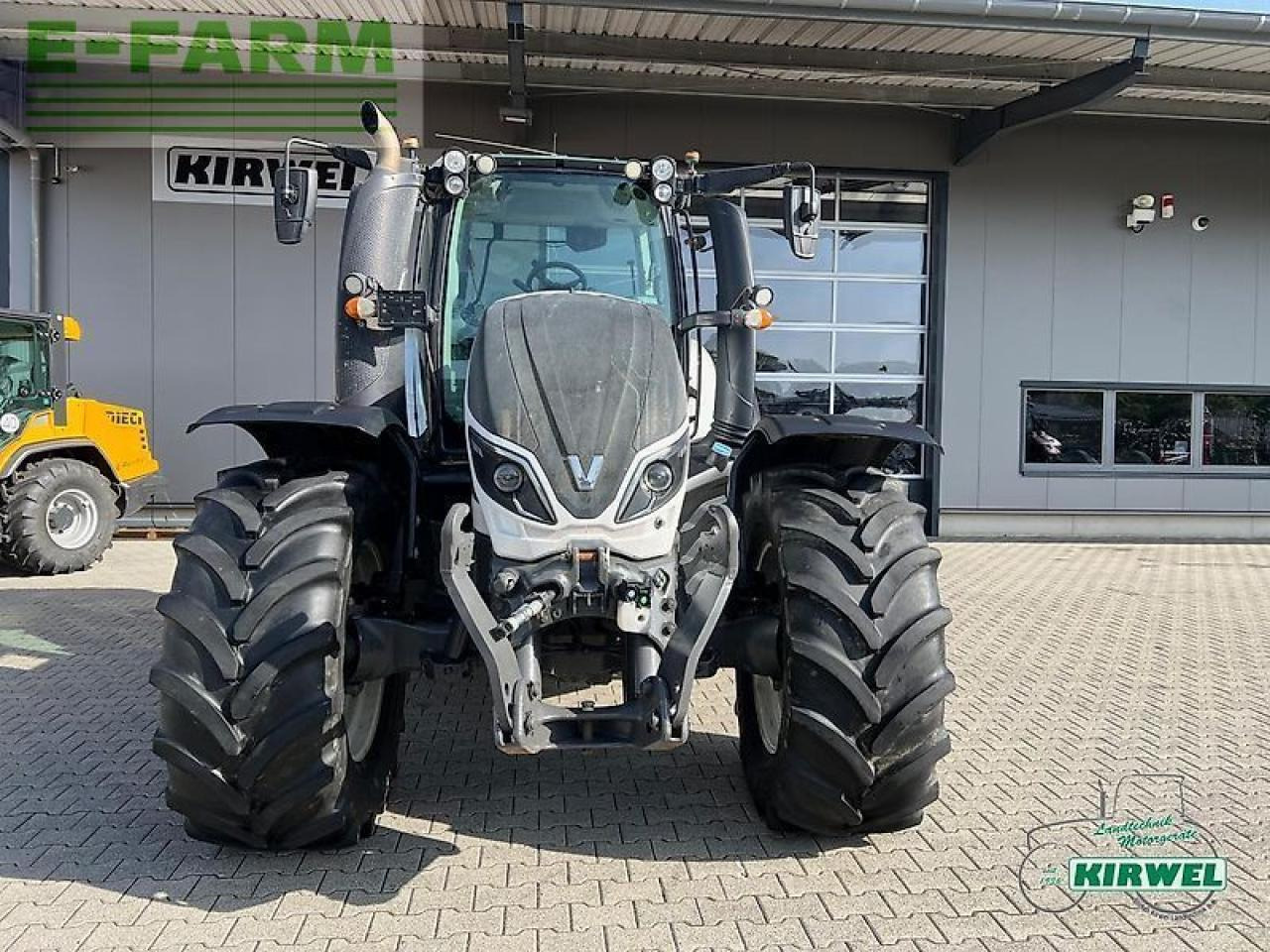 Valtra t 214 direct Direct - Tracteur agricole: photos 5 Valtra t 214 direct Direct - Tracteur agricole: photos 5