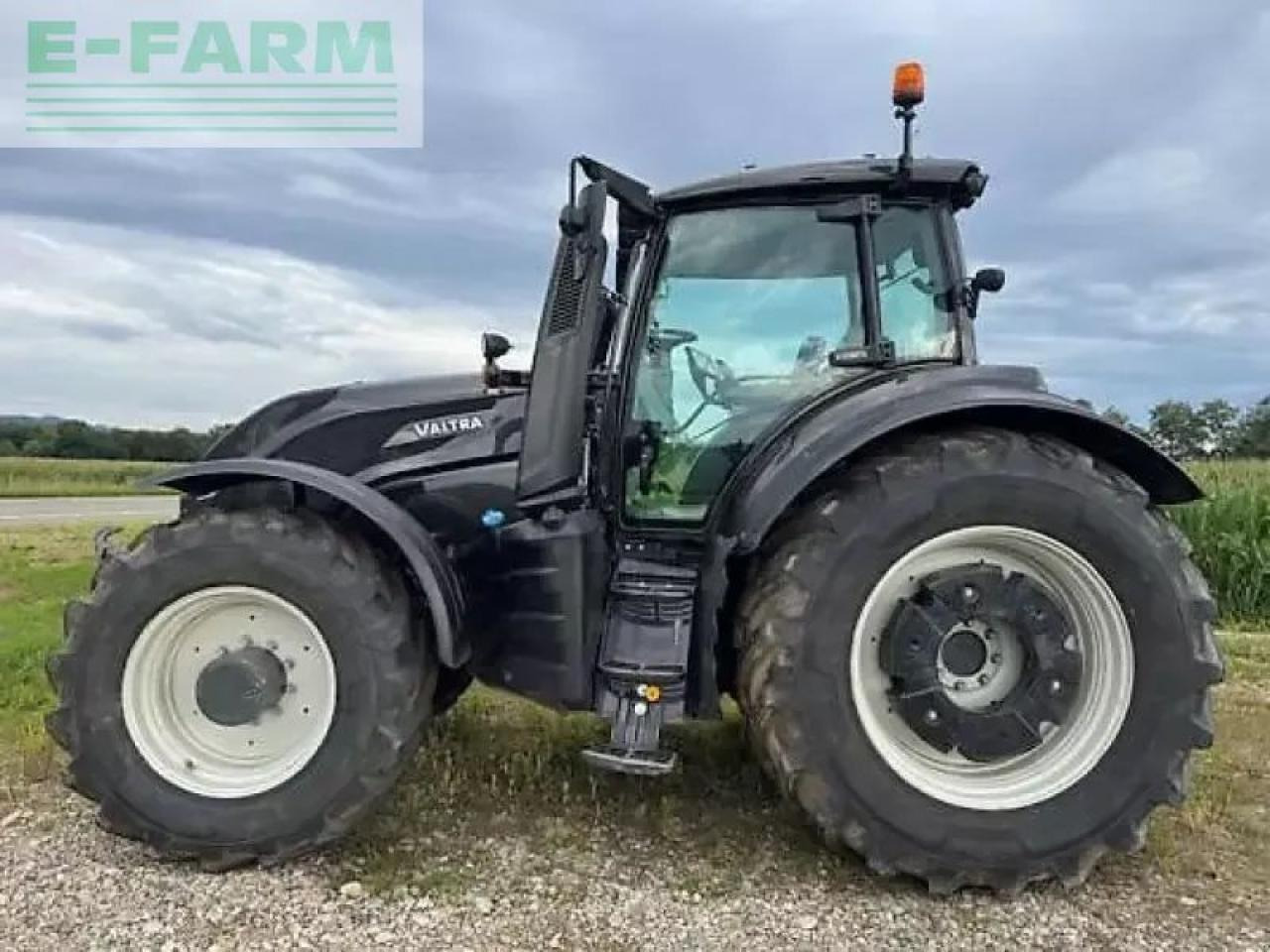 Valtra t254v - Tracteur agricole: photos 3 Valtra t254v - Tracteur agricole: photos 3