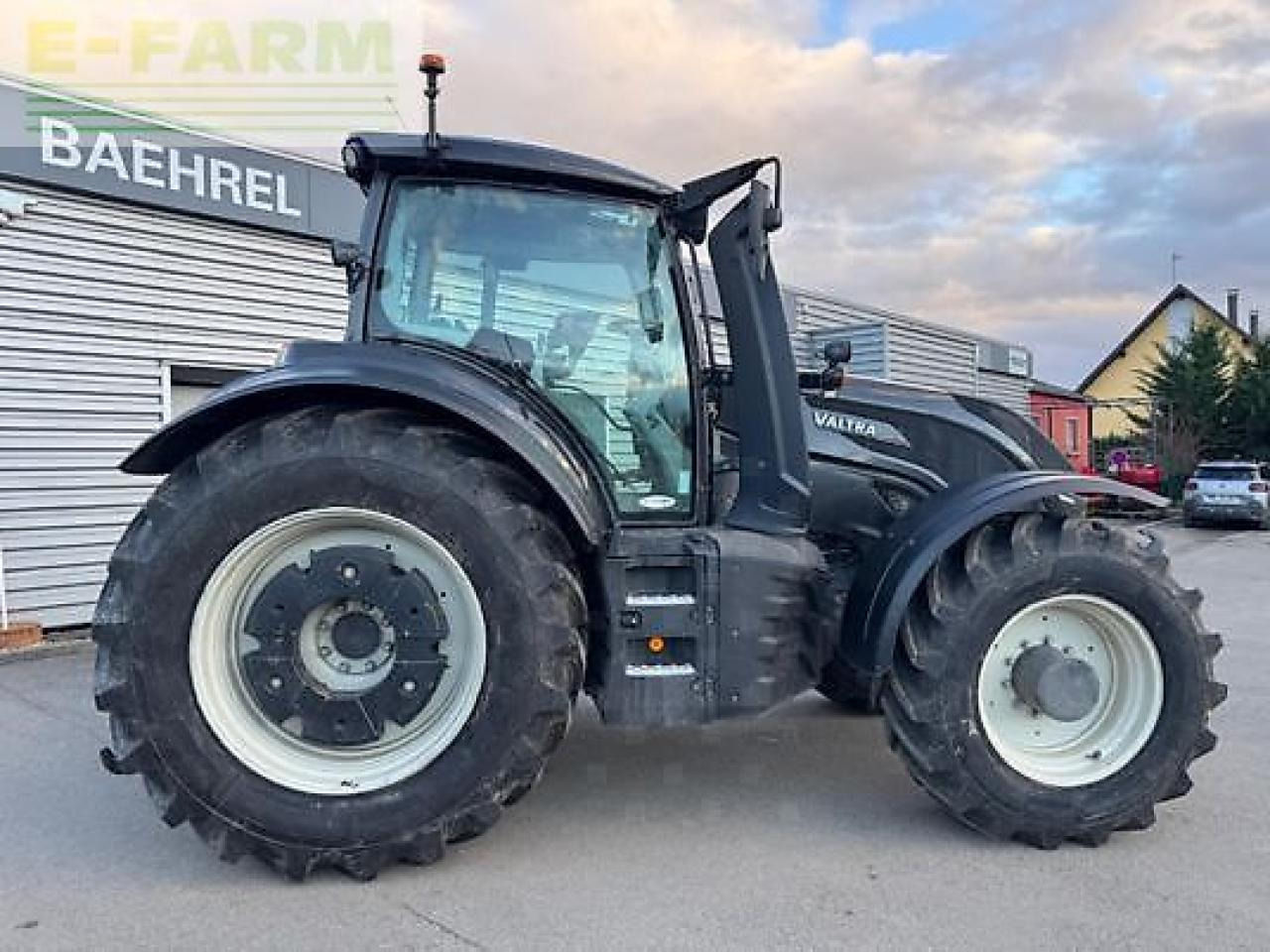 Valtra t254v - Tracteur agricole: photos 3 Valtra t254v - Tracteur agricole: photos 3