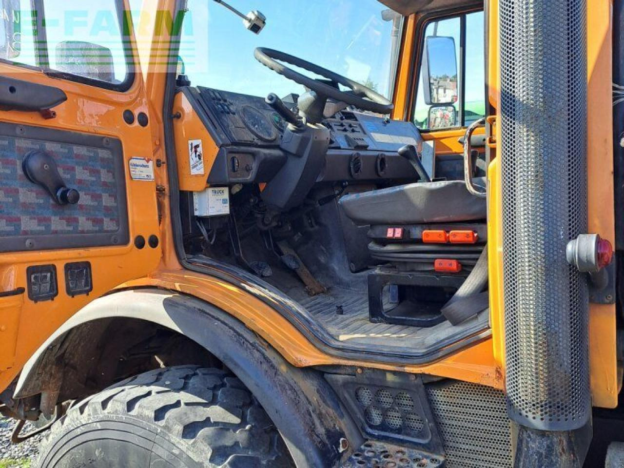 Mercedes-Benz unimog 1600 - Véhicule de voirie/ Spécial: photos 4 Mercedes-Benz unimog 1600 - Véhicule de voirie/ Spécial: photos 4