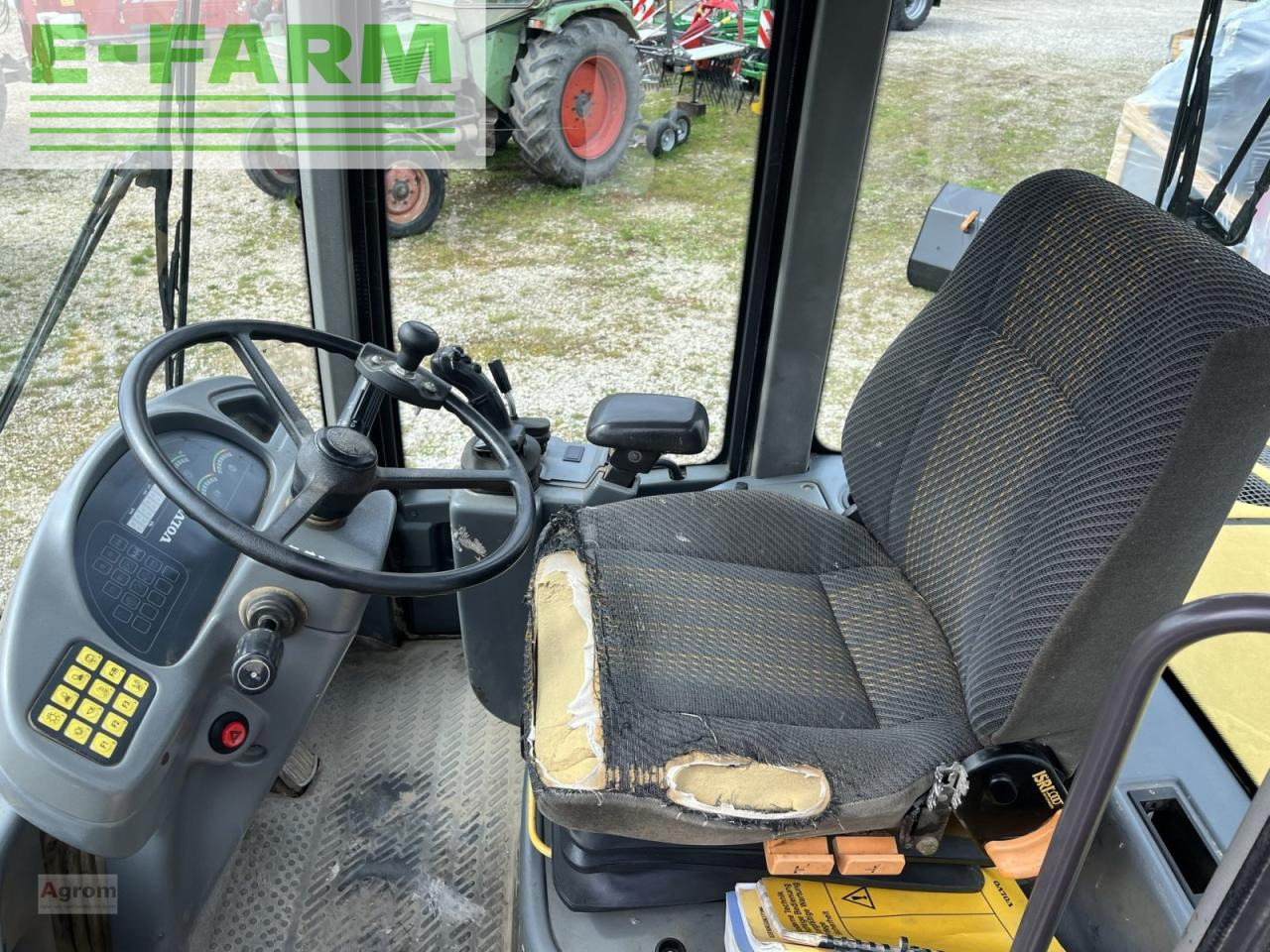 Mini pelle Volvo l 40b: photos 7 Mini pelle Volvo l 40b: photos 7