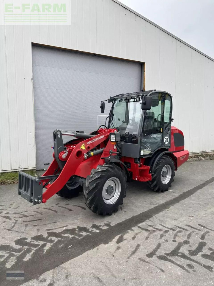 Weidemann 3080 - Mini pelle: photos 1 Weidemann 3080 - Mini pelle: photos 1