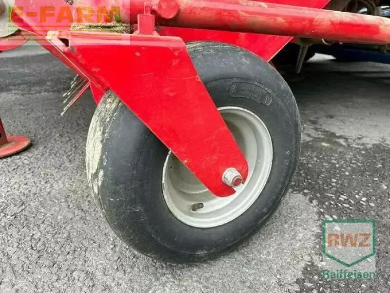 Welger lely 245 master göweil - Presse à balles cubiques: photos 5 Welger lely 245 master göweil - Presse à balles cubiques: photos 5