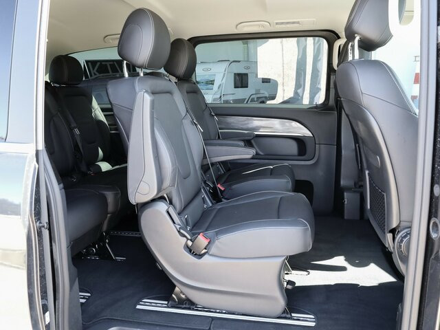 MERCEDES-BENZ EQV 300 Avantgarde,lang,7Sitze,2Schiebetüren - Transport de personnes, Utilitaire électrique: photos 4 MERCEDES-BENZ EQV 300 Avantgarde,lang,7Sitze,2Schiebetüren - Transport de personnes, Utilitaire électrique: photos 4