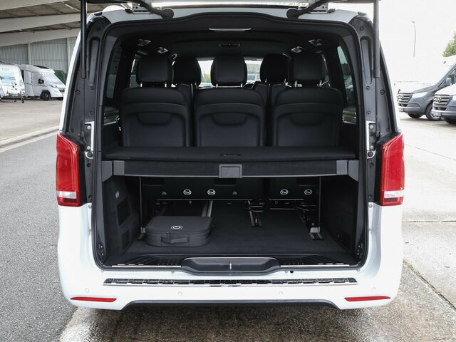 MERCEDES-BENZ EQV 300 Avantgarde,lang,7Sitze,2xSchiebetür,LED... - Minibus, Bus électrique: photos 2 MERCEDES-BENZ EQV 300 Avantgarde,lang,7Sitze,2xSchiebetür,LED... - Minibus, Bus électrique: photos 2