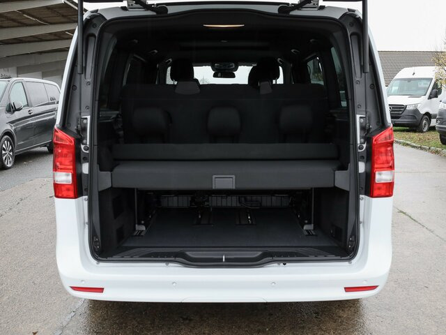 MERCEDES-BENZ EQV 300 lang,6Sitze,Liegepaket,Tisch,Schiebedach... - Transport de personnes, Utilitaire électrique: photos 2 MERCEDES-BENZ EQV 300 lang,6Sitze,Liegepaket,Tisch,Schiebedach... - Transport de personnes, Utilitaire électrique: photos 2